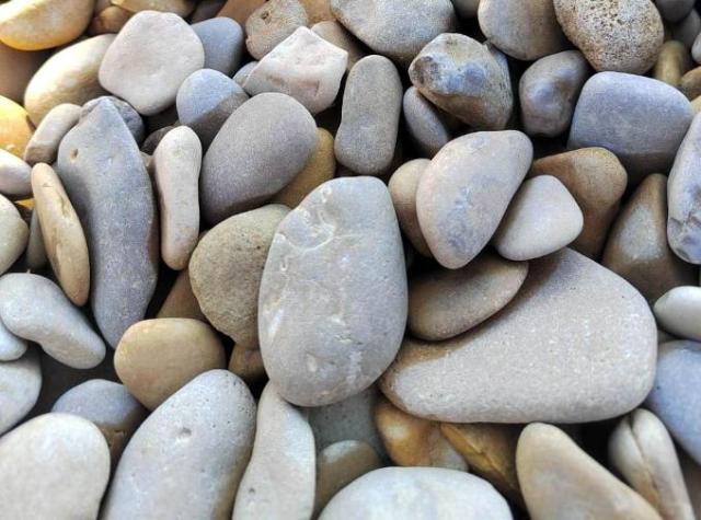 Выгодно купить камень оптом. Здесь покупают камень по низким ценам.  купить в Московской области от производителя, без посредников