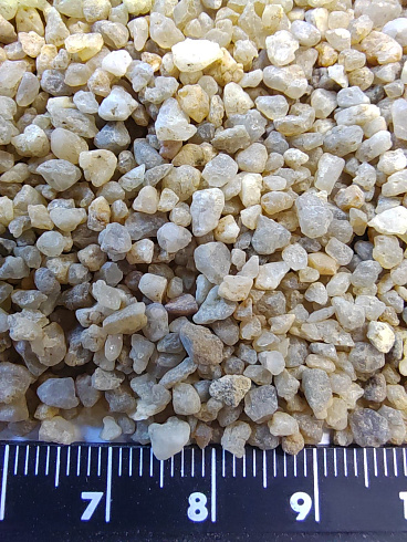Кварцевый песок для водоподготовки фр. 1,6-3 мм.  купить в Московской области фото Камень Клуб