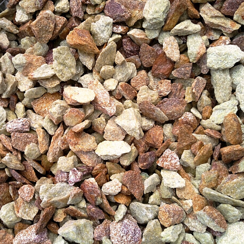 Kamenclub.ru: Щебень крошка желтый (ЗЛАТОЛИТ) фр. 5-10 мм.  купить в Московской области мрамор золотистый, бежевый, желтый каменная ландшафтная декоративная крошка здатолита 8500 руб/т   фото КАМЕНЬ КЛУБ