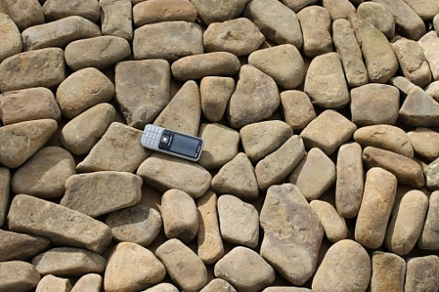 Kamenclub.ru: Песчаник брусчатка  купить в Московской области    5 500 руб/т   фото КАМЕНЬ КЛУБ