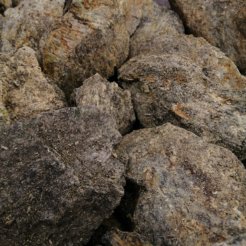 фото Змеевик салатовый  (фр. 70-100 мм)  купить в Московской области в интернет-портале КАМЕНЬ КЛУБ