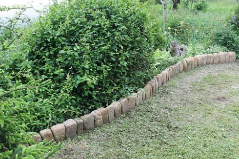 Kamenclub.ru: Песчаник для строительства и кладки блочный (фр 100-200 мм)  купить в Московской области песчаник бежевый серый рыжий валун мелкий для строительства песчаник 6500 руб/т   фото КАМЕНЬ КЛУБ