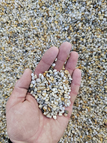фото Галька крымская жемчужная фр. 3-5 мм. купить в Московской области  в интернет-портале КАМЕНЬ КЛУБ