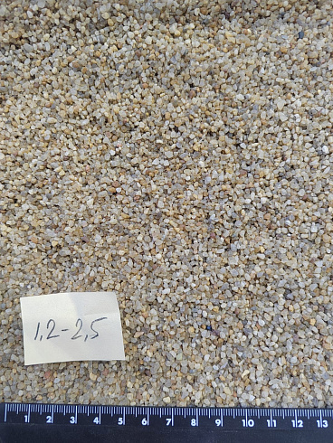 Кварцевый песок сухой фракцинированный фр. 1,2-2,5 мм.  купить в Московской области фото Камень Клуб