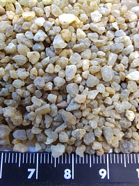 Кварцевый песок для водоподготовки фр. 1,6-3 мм.  купить в Московской области фото Камень Клуб