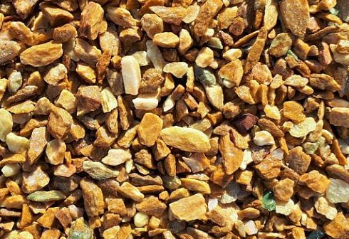 Kamenclub.ru: Щебень крошка желтый (ЗЛАТОЛИТ) фр. 10-20 мм.  купить в Московской области златолит бежевый, золотистый, желтый каменная декоративная крошка щебня златолита 10800 руб/т   фото КАМЕНЬ КЛУБ