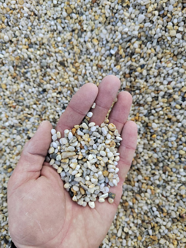 фото Галька крымская жемчужная фр. 3-5 мм. купить в Московской области  в интернет-портале КАМЕНЬ КЛУБ